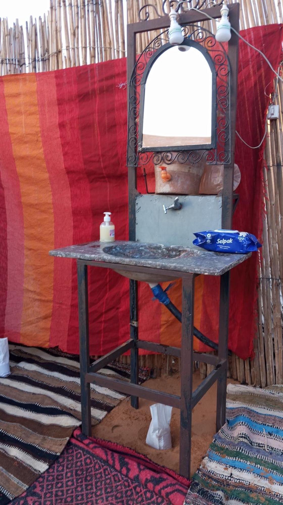 Gambi Camp Ξενοδοχείο Adrouine Εξωτερικό φωτογραφία